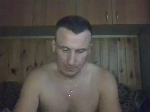 Maksymilian1 online show from September 2025 07:03:02 PM