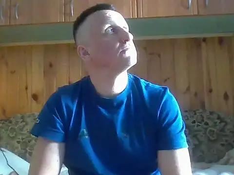 Maksymilian1 online show from March 2026 01:16:01 PM