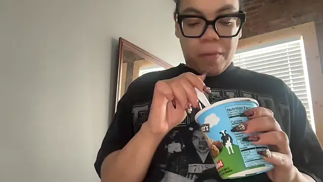 zahrabliss online show from January 2026 07:41:01 PM