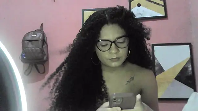 Cachinhospreto online show from April 2026 11:40:02 PM