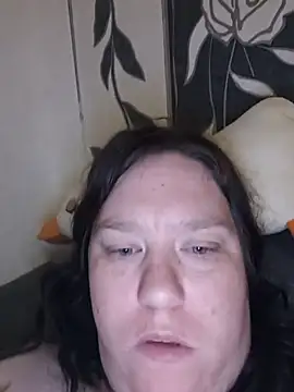 Feuchtekitty92xh online show from October 2025 05:13:01 PM