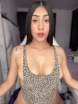 isabela l online show from February 2026 04:55:01 PM