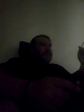 Nesch82 online show from April 2026 06:27:02 PM