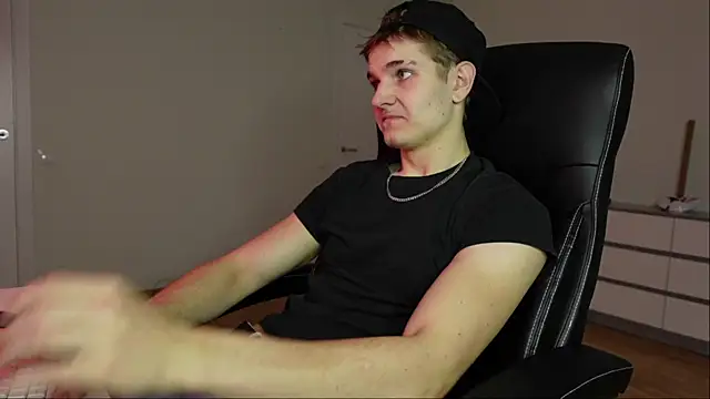 Mark Karson online show from November 2025 01:32:02 PM