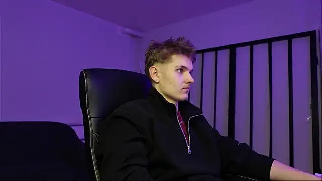 Mark Karson online show from December 2025 08:15:01 PM