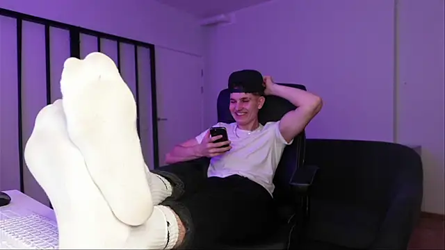 Mark Karson online show from December 2025 06:04:01 PM