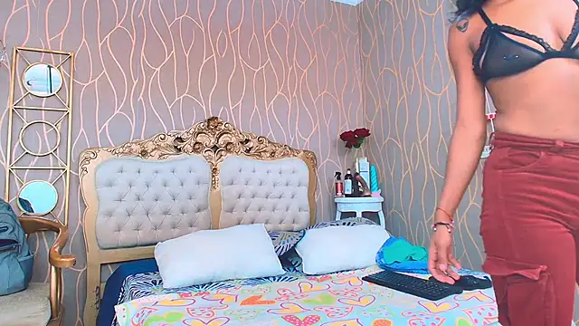 katybrownss online show from September 2025 07:39:01 PM