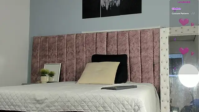 Snapshot of _jasmine_blush chatting on November 2025 12:14:02 PM jasmine blush online show from November 2025 12:14:02 PM