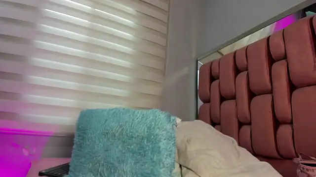 Snapshot of _jasmine_blush chatting on February 2026 01:38:01 PM jasmine blush online show from February 2026 01:38:01 PM