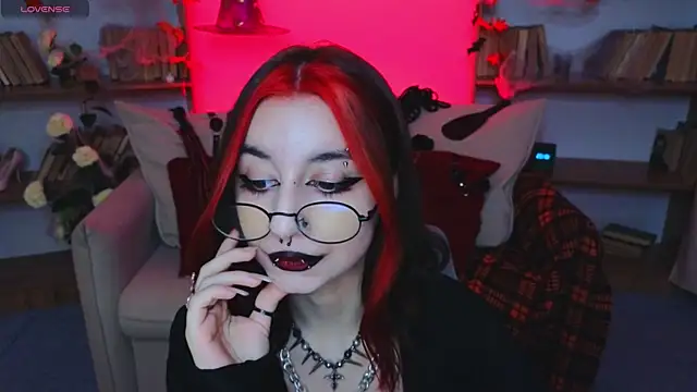 Mistress  Marcelline online show from October 2025 11:05:01 AM