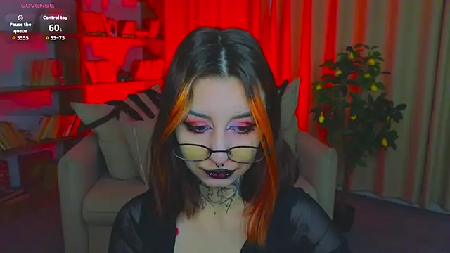 Mistress  Marcelline online show from April 2026 01:42:01 AM