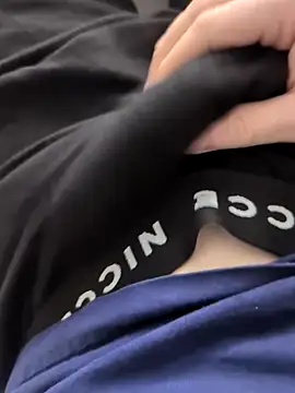 DandyPanfish online show from January 2026 11:48:02 AM