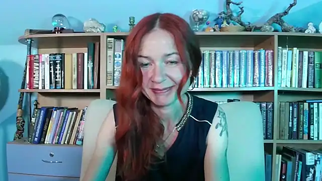 Foxilady357 online show from June 2026 02:04:01 PM