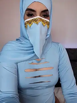 aisha samiri online show from October 2025 05:01:01 PM