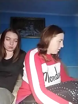 Viktoriia27 online show from December 2025 12:36:02 PM