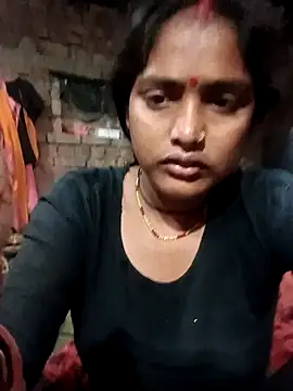 Guriya0076 online show from February 2026 11:23:02 PM