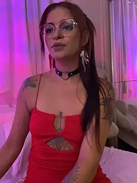 Snapshot of TayllorSweet_ chatting on April 2026 12:31:01 AM TayllorSweet online show from April 2026 12:31:01 AM