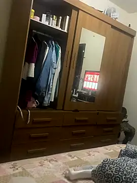 PIROCAGG21 online show from December 2025 11:10:01 PM