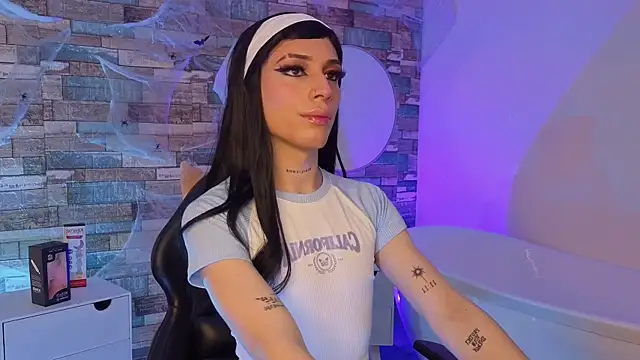 Snapshot of boyfox_tay chatting on November 2025 04:35:02 AM boyfox tay online show from November 2025 04:35:02 AM