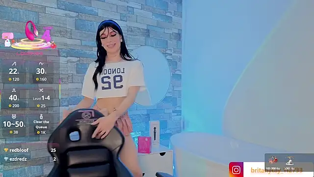 Snapshot of boyfox_tay chatting on November 2025 03:42:02 AM boyfox tay online show from November 2025 03:42:02 AM