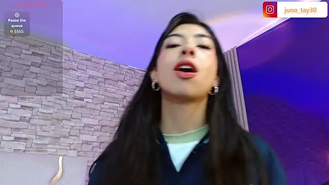 juno tay online show from October 2025 11:55:01 AM