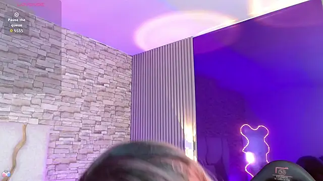 juno tay online show from November 2025 11:49:01 AM