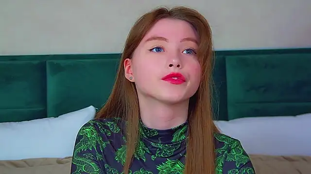 Snapshot of KeiraAsti chatting on September 2025 06:08:02 PM KeiraAsti online show from September 2025 06:08:02 PM