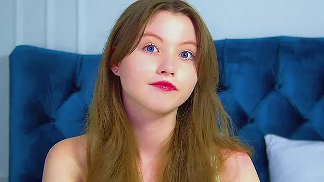 Snapshot of KeiraAsti chatting on September 2025 08:21:01 PM KeiraAsti online show from September 2025 08:21:01 PM