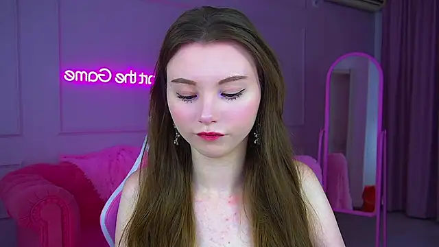 Snapshot of KeiraAsti chatting on November 2025 06:08:01 PM KeiraAsti online show from November 2025 06:08:01 PM