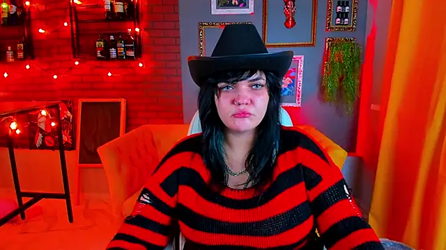 MaryHarrys online show from October 2025 02:56:01 AM