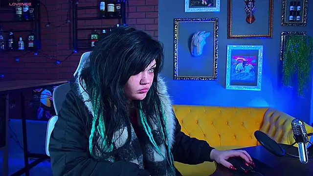 Snapshot of MaryHarrys chatting on December 2025 02:31:01 AM MaryHarrys online show from December 2025 02:31:01 AM