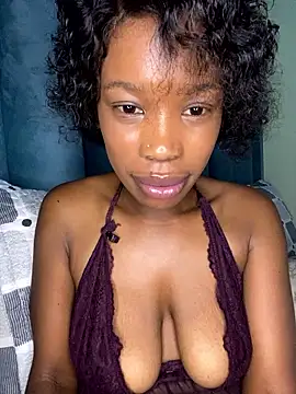 Caramel Mellow online show from January 2026 01:11:01 AM