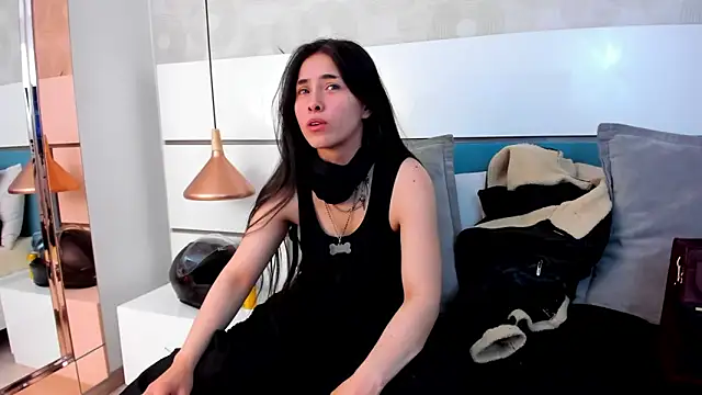 Ashkoreh online show from April 2026 08:04:01 PM