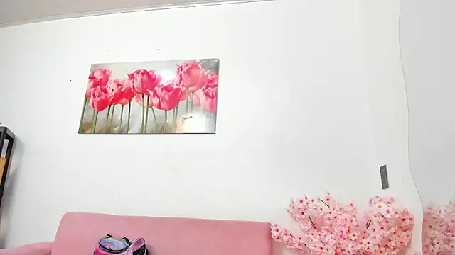 pinky f00x online show from June 2026 07:38:02 PM