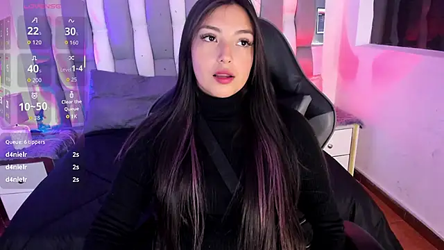 Adaara Rey online show from October 2025 07:47:01 PM