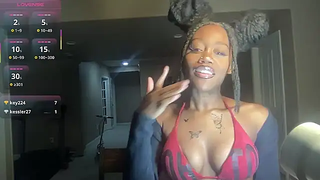 Snapshot of maskedgirl5005 chatting on September 2025 06:41:02 PM maskedgirl5005 online show from September 2025 06:41:02 PM