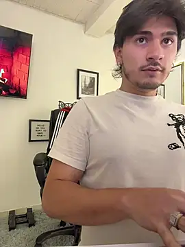 Elian savoy online show from October 2025 11:57:02 PM