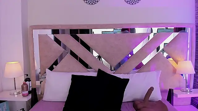 ximena vasquez8 online show from April 2026 04:24:01 AM