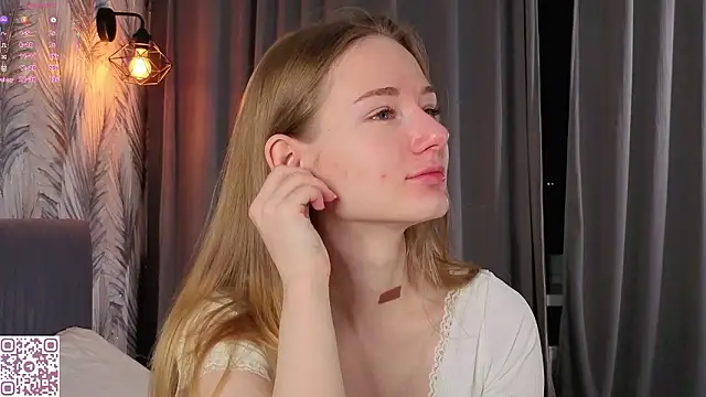 ElvinaRose online show from February 2026 02:18:02 AM