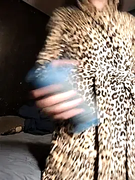 butterflykhash89 online show from December 2025 06:33:02 AM