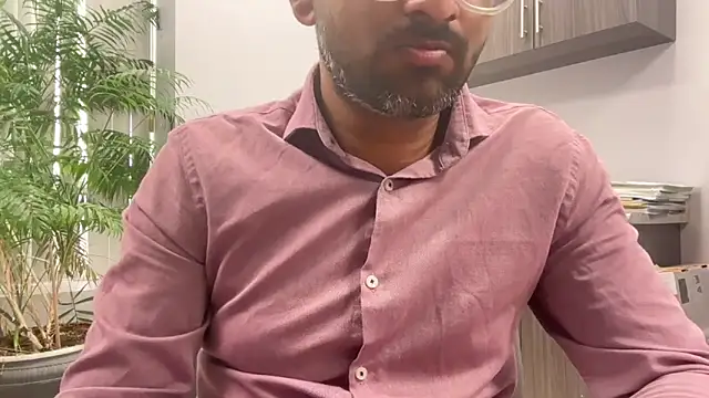 pranastro00 online show from April 2026 02:22:01 PM