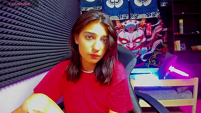 Snapshot of Elfy_Rare_ chatting on September 2025 03:01:01 PM Elfy Rare online show from September 2025 03:01:01 PM