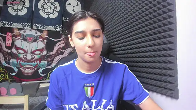Snapshot of Elfy_Rare_ chatting on September 2025 03:06:02 PM Elfy Rare online show from September 2025 03:06:02 PM