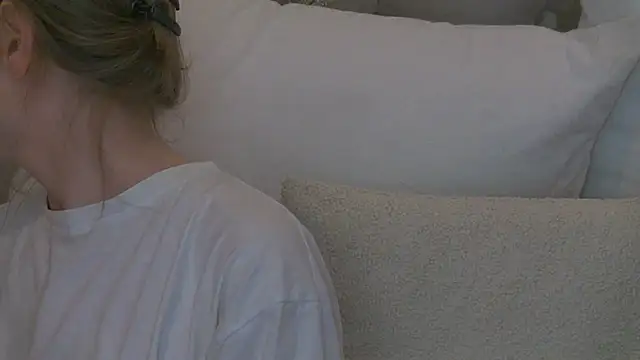 miamunn online show from November 2025 06:26:01 PM