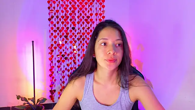 Snapshot of Sarasavage chatting on June 2026 01:50:02 PM Sarasavage online show from June 2026 01:50:02 PM