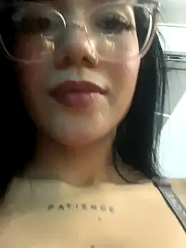 Snapshot of ElaRose_12 chatting on November 2025 07:24:01 PM ElaRose 12 online show from November 2025 07:24:01 PM