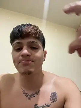 Snapshot of Themasterhades_777 chatting on November 2025 05:43:02 AM Themasterhades 777 online show from November 2025 05:43:02 AM