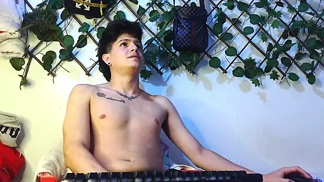 Themasterhades 777 online show from June 2026 12:02:01 PM