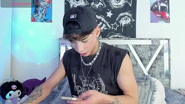 Dark Boy26 online show from April 2026 11:31:02 PM