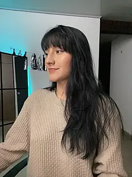 lenkaa online show from February 2026 12:44:01 AM